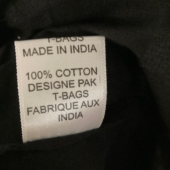 TBags Los Angeles Top Embroidered Black/WhiteSwim Cover - Picture 8 of 8